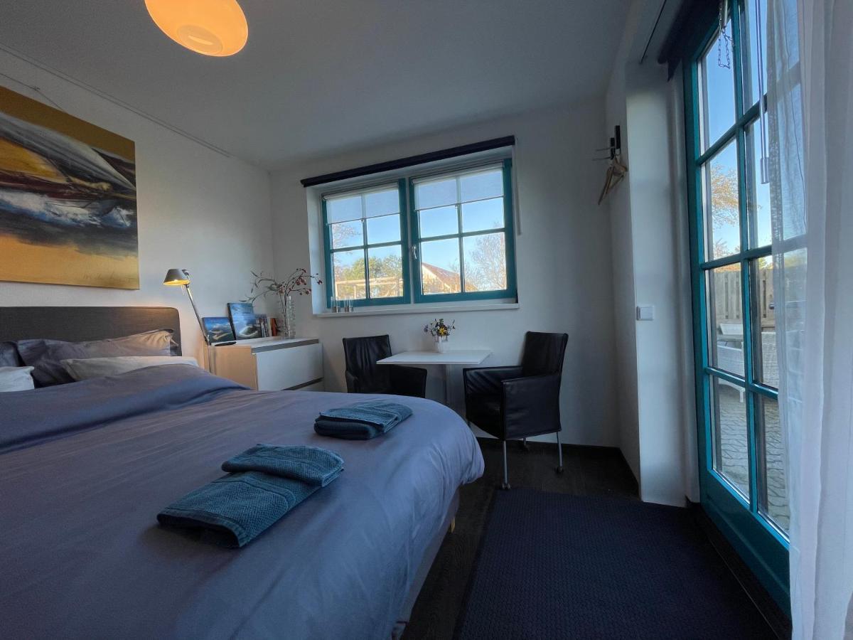 Vrijplaats Bed & Breakfast Oosterend  ภายนอก รูปภาพ